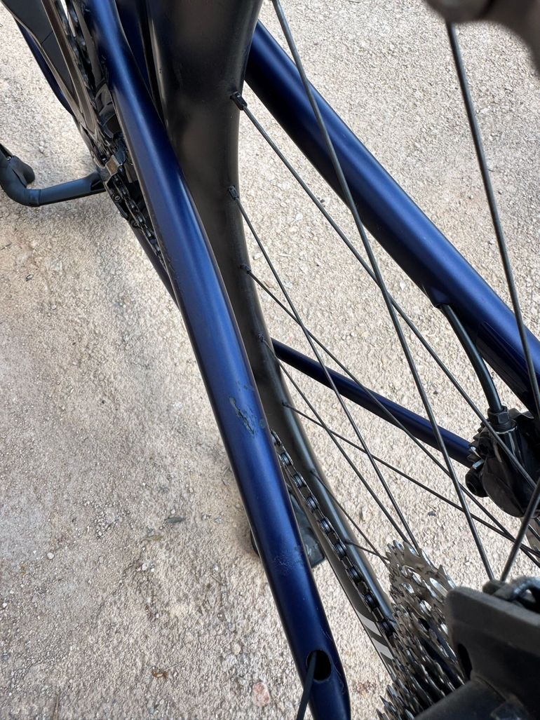 Used Specialized Tarmac SL8 Pro - Shimano Ultegra Di2 2024 2024 Road & Gravel, Blue — image 8 of 12