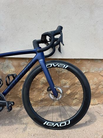 Used Specialized Tarmac SL8 Pro - Shimano Ultegra Di2 2024 2024 Road & Gravel, Blue — image 4 of 12