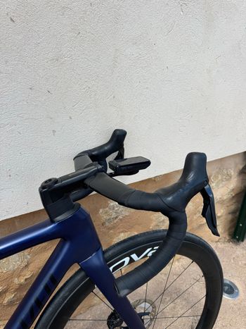 Used Specialized Tarmac SL8 Pro - Shimano Ultegra Di2 2024 2024 Road & Gravel, Blue — image 7 of 12