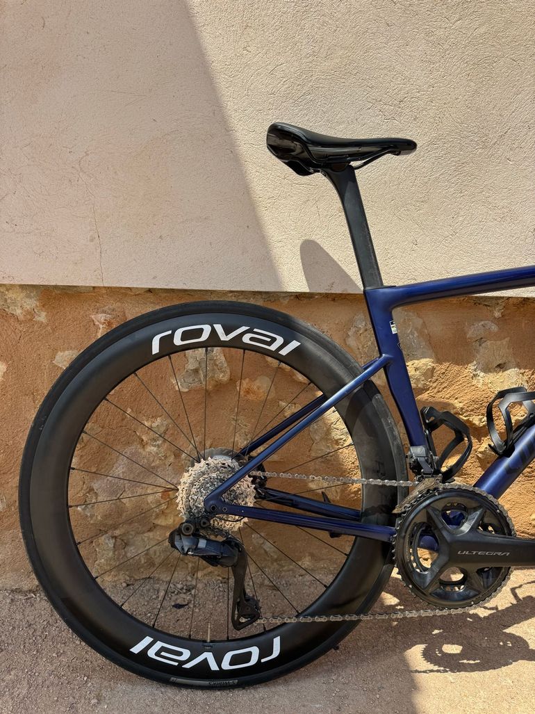 Used Specialized Tarmac SL8 Pro - Shimano Ultegra Di2 2024 2024 Road & Gravel, Blue — image 2 of 12
