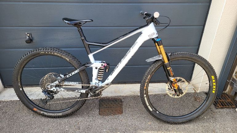 Used CUBE STEREO 150 C:62, RACE 29 2023 2023 Mountainbike — image 1 of 8