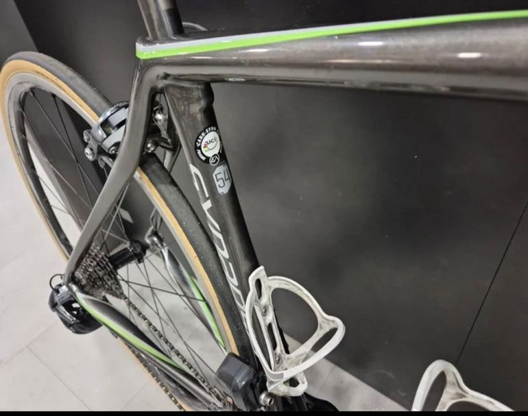 Used Cannondale Synapse Carbo Ultegra Electronico 2017 Road & Gravel, Black — image 2 of 11