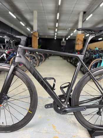 Used Canyon Ultimate CF SL Di2 Carbon 2021 Road & Gravel, Black — image 20 of 23