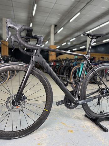 Used Canyon Ultimate CF SL Di2 Carbon 2021 Road & Gravel, Black — image 17 of 23