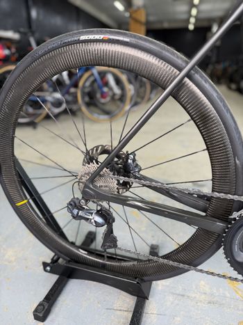 Used Canyon Ultimate CF SL Di2 Carbon 2021 Road & Gravel, Black — image 11 of 23