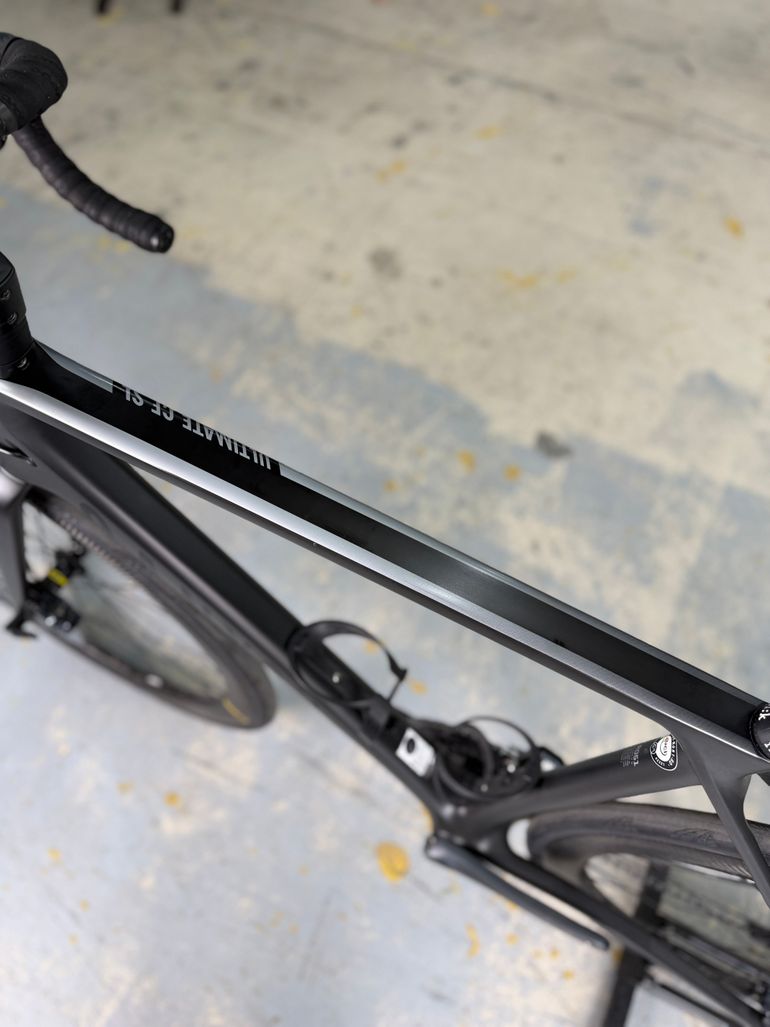 Used Canyon Ultimate CF SL Di2 Carbon 2021 Road & Gravel, Black — image 23 of 23