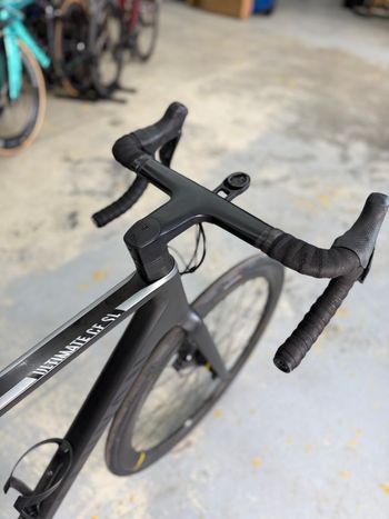 Used Canyon Ultimate CF SL Di2 Carbon 2021 Road & Gravel, Black — image 9 of 23