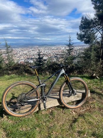 Used CUBE STEREO ONE22 HPC SLT 29 2024 2024 Mountainbike, Light Gray, 29 — image 3 of 5