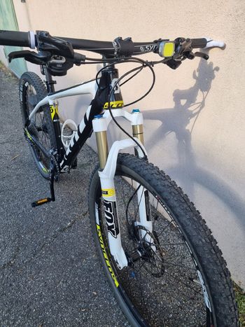 Used Scott Scale Shimano SLX 2017 Mountainbike, White — image 3 of 7