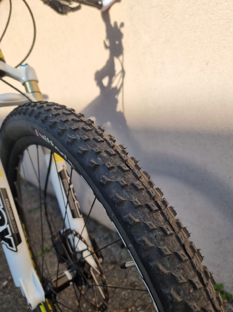 Used Scott Scale Shimano SLX 2017 Mountainbike, White — image 7 of 7