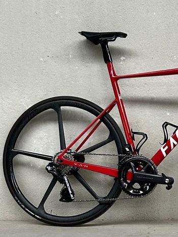 Used Factor O2 VAM - Shimano Ultegra 2025 2025 Road & Gravel — image 2 of 3