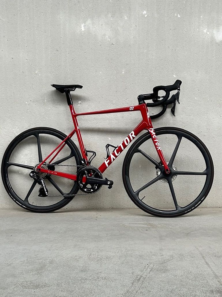 Used Factor O2 VAM - Shimano Ultegra 2025 2025 Road & Gravel — image 1 of 3
