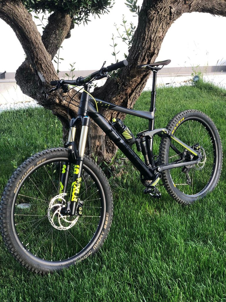 Used CUBE fritzz 180 hpa Race 27.5 2016 2016 Mountainbike, Schwarz, 27.5 — image 1 of 9
