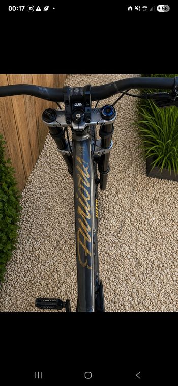Used Commencal FURIOUS ORIGIN 2019 2019 Mountainbike — image 2 of 5