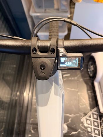 Used Canyon Spectral:on Shimano Deore 2024 Mountainbike, Light Gray — image 5 of 13