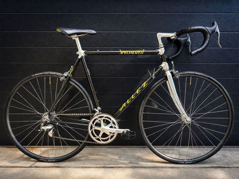 Used Specialized Epic 1990 Road & Gravel, Black — image 1 of 28