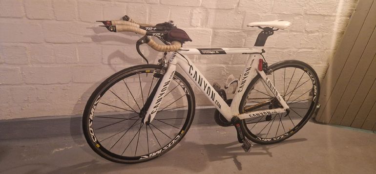 Used Canyon Speedmax Shimano Ultegra 2014 Road & Gravel, White — image 1 of 5