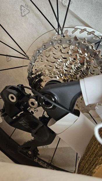 Used Trek Madone SL 6 Gen 8 2026 2026 Road & Gravel, Black — image 5 of 11