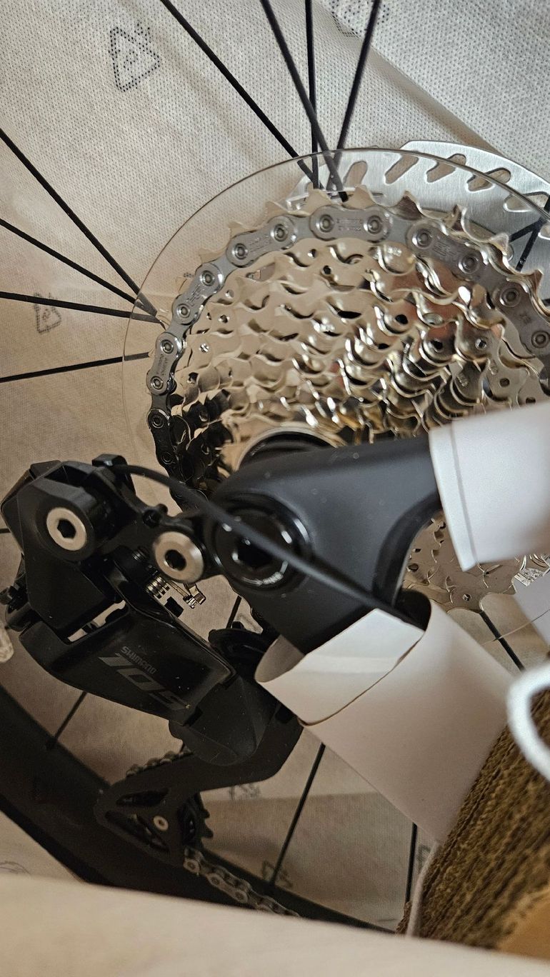 Used Trek Madone SL 6 Gen 8 2026 2026 Road & Gravel, Black — image 5 of 11
