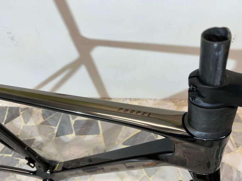 Used Giant Propel Advanced Pro Frameset 2025 Frameset 2025 Road & Gravel, Black — image 2 of 4