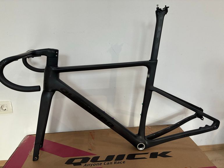 Used Quick Quick Custom Frameset 2026 Road & Gravel, Black — image 2 of 28