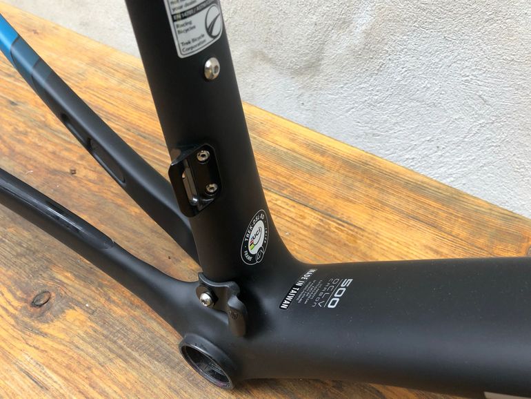 Used Trek Domane Frameset 2017 Road & Gravel — image 7 of 9