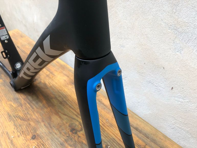 Used Trek Domane Frameset 2017 Road & Gravel — image 9 of 9