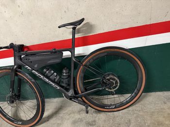 Used Megamo SILK AXS 01 2024 2024 Road & Gravel, Black — image 6 of 9