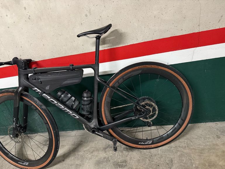 Used Megamo SILK AXS 01 2024 2024 Road & Gravel, Black — image 6 of 9