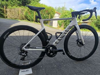 Used Canyon Aeroad CF SL Disc 8.0 Di2 2020 2020 Route & Gravel