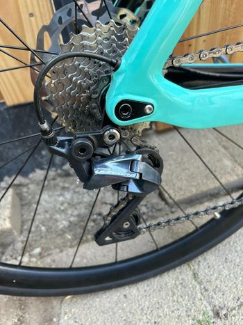 Used Bianchi Aria - 105 2022 2022 Road & Gravel — image 3 of 3