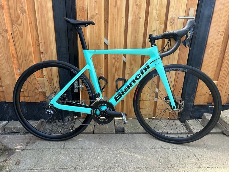 Used Bianchi Aria - 105 2022 2022 Road & Gravel — image 1 of 3