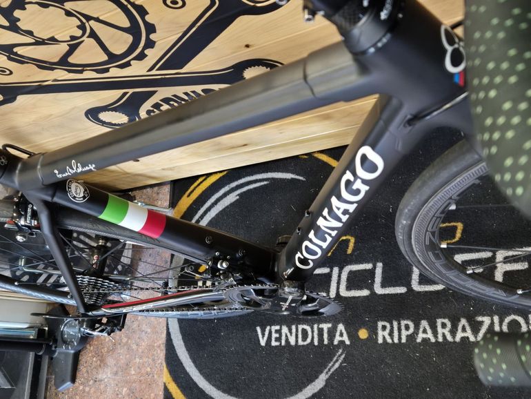 Used Colnago C60 Campagnolo Super Record 2020 Road & Gravel, Black — image 5 of 16