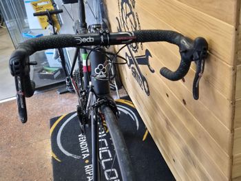Used Colnago C60 Campagnolo Super Record 2020 Road & Gravel, Black — image 4 of 16