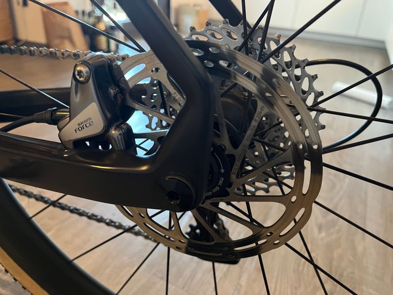 Used Canyon Inflite CF SLX 9.0 Pro Race 2018 2018 Road & Gravel, Black — image 12 of 14