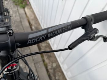 Used Rocky Mountain Vertex Jr 24 2020 2020 Youth — image 12 of 14