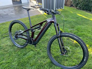 Used CUBE Stereo hybrid SRAM GX Eagle 2024 Mountainbike, Red — image 3 of 4