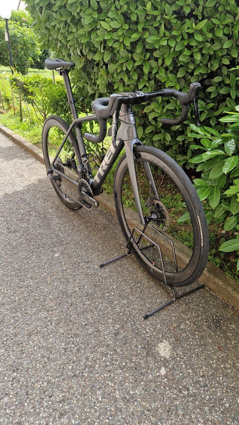 Used Trek Emonda SRAM Force eTap AXS 2021 Road & Gravel, Light Gray — image 2 of 6