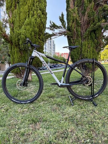 Used Stevens Devil´s Trail 2026 2026 Mountainbike, White, 27.5 — image 5 of 8