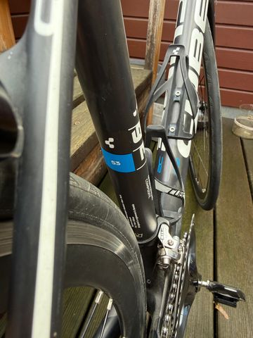 Tweedehands CUBE attain gtc Race 2016 2016 Road & Gravel — afbeelding 9 van 12