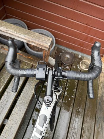 Used CUBE attain gtc Race 2016 2016 Road & Gravel — image 7 of 12