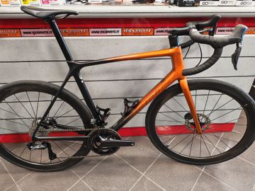 Brugt Giant TCR Advanced Pro Disc 0 Di2 2024 2024 Road & Gravel