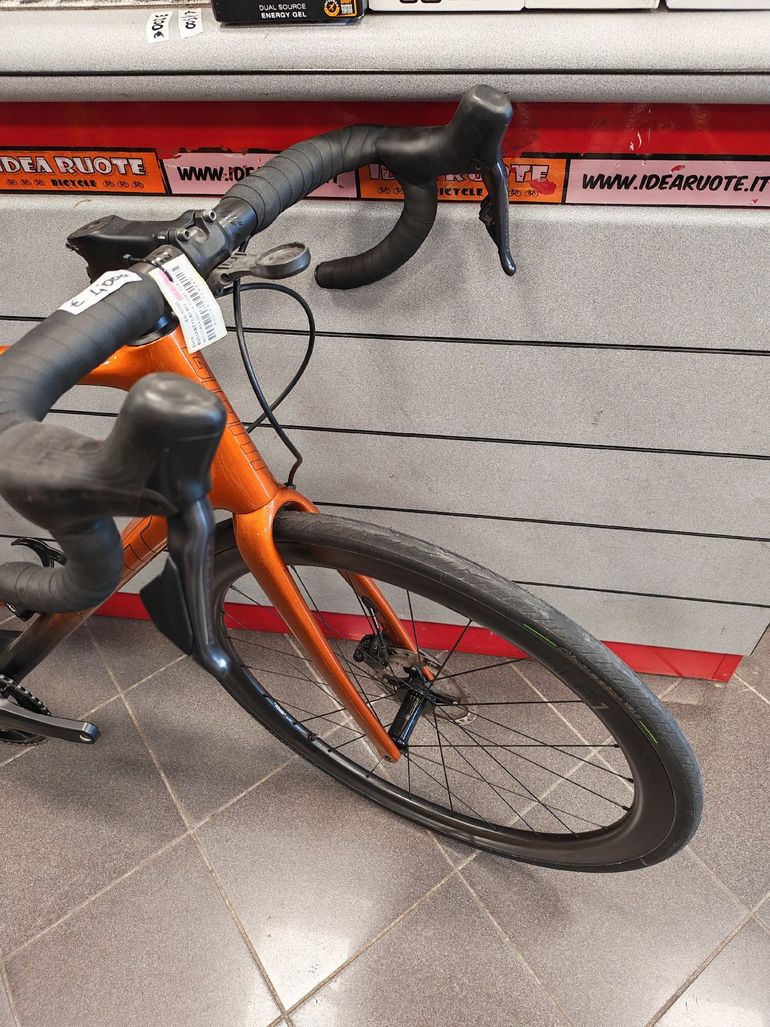 Used Giant TCR Advanced Pro Disc 0 Di2 2024 2024 Road & Gravel, Orange — image 2 of 10