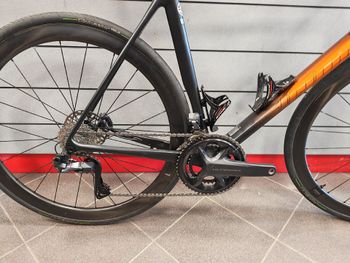 Used Giant TCR Advanced Pro Disc 0 Di2 2024 2024 Road & Gravel, Orange — image 3 of 10