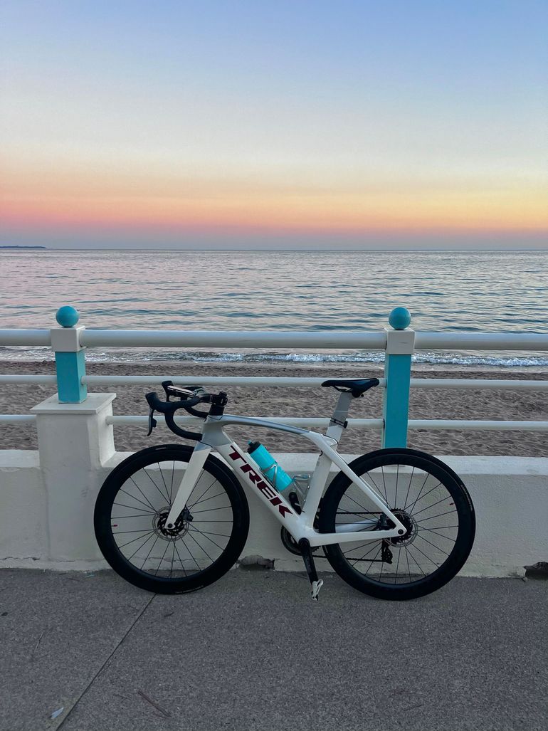 Used Trek Madone SL 7 eTap 2021 2021 Road & Gravel, White — image 2 of 8