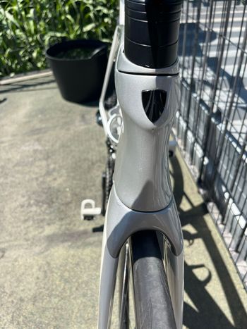 Used Trek Madone SL 7 eTap 2021 2021 Road & Gravel, White — image 13 of 16