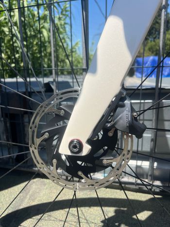 Used Trek Madone SL 7 eTap 2021 2021 Road & Gravel, White — image 10 of 16