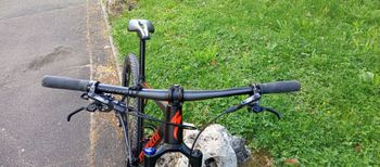 Used Specialized Chisel Shimano Deore XT 2019 Mountainbike, Red — image 2 of 7