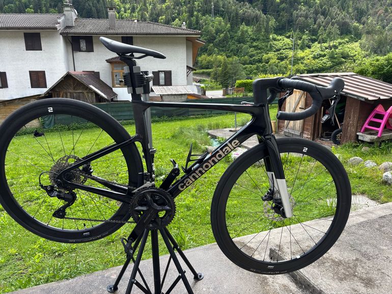Used Cannondale SuperSix EVO Shimano 105 2025 Road & Gravel, Black — image 1 of 8