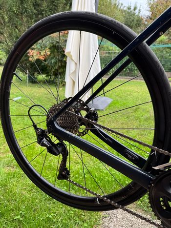 Used Trek Domane SL 5 Gen 3 2023 2023 Road & Gravel, Blue — image 9 of 11